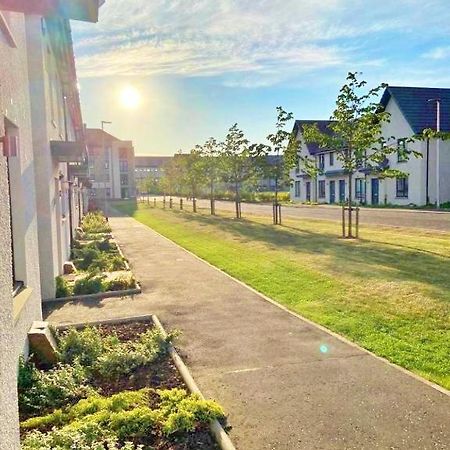 3 Bed House With Parking Near Airport Villa Edinburgh Luaran gambar