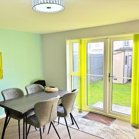 3 Bed House With Parking Near Airport Villa Edinburgh Luaran gambar